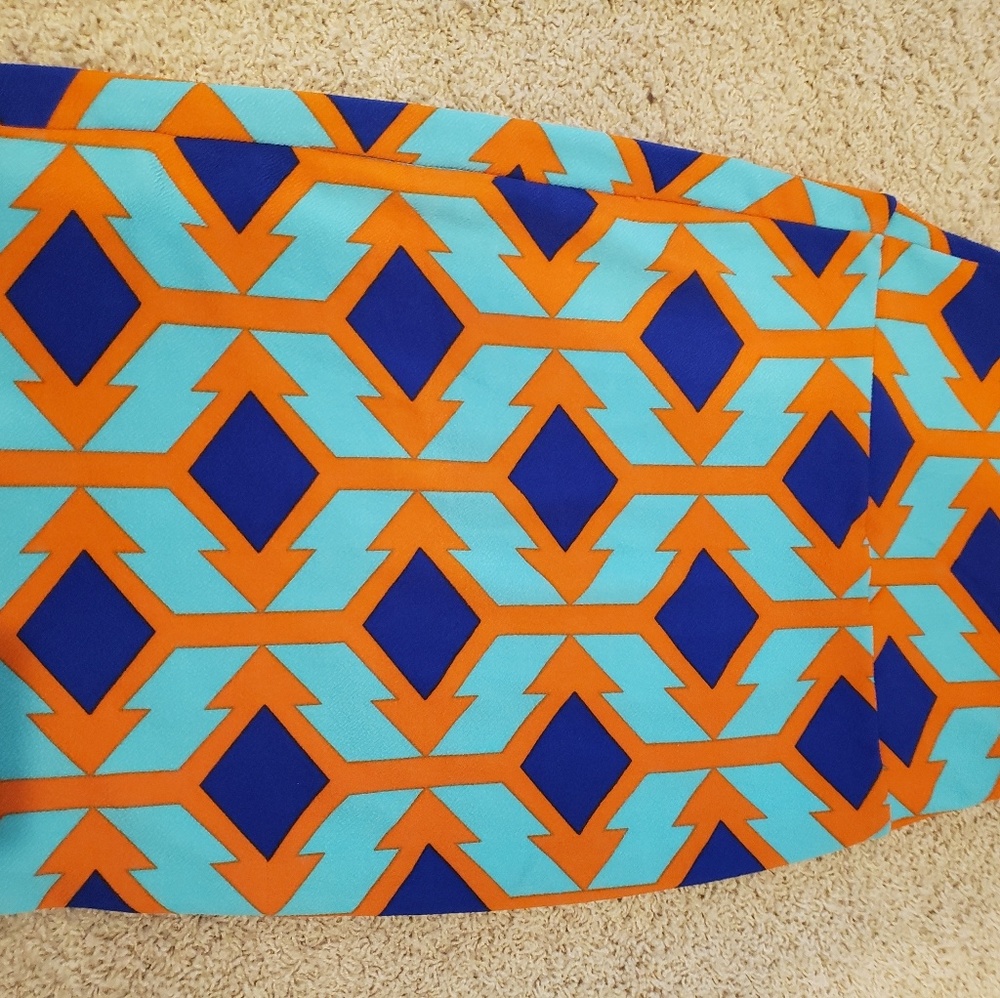 Lularoe Cassie Size Small